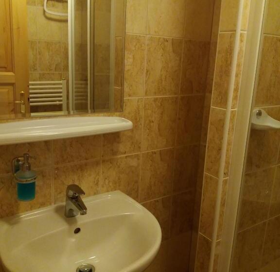 ファミリールーム, Penzion Ve Staré škole