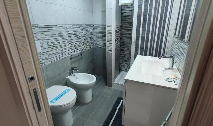 标准间, Giliberto Rooms