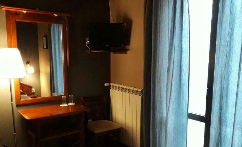 اتاق استاندارد با بالکن, Family Hotel Pchelina