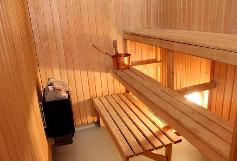 بانگلوی استاندارد 2 خوابه, Voore Guesthouse