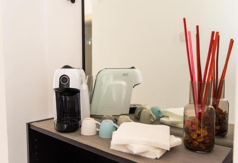 דירת שני חדרים, Casa Ninina