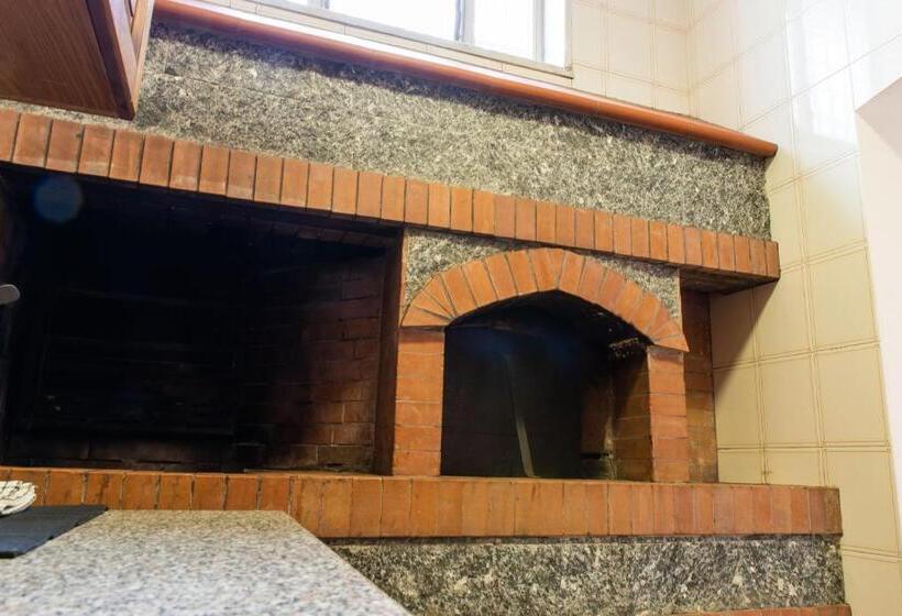 דירת חדר בקומת קרקע, Casa Ninina