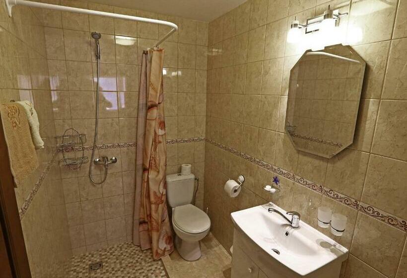 اتاق استاندارد, Juro Guest House