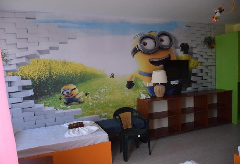 اتاق خانوادگی, Therma Camp And Pool In Therma Village Free Parking & Free Beach