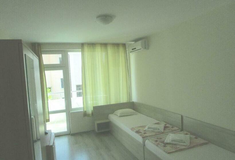 חדר סטנדרט, Guest House Kamburovi