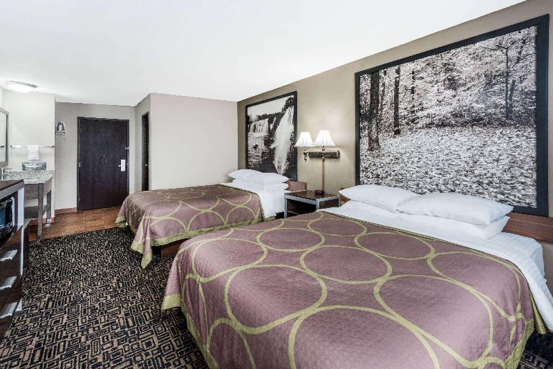 غرفة قياسية ثلاثية, Green View Widia