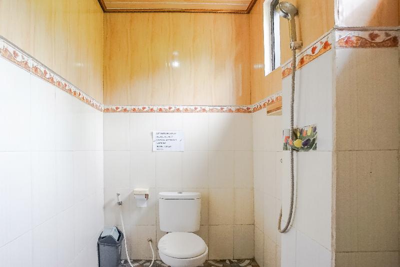 سرير فى غرفة مشتركه, Green View Widia