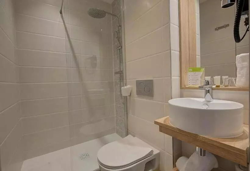 スタンダードトリプルルーム, Brit Hotel Europ Bergerac
