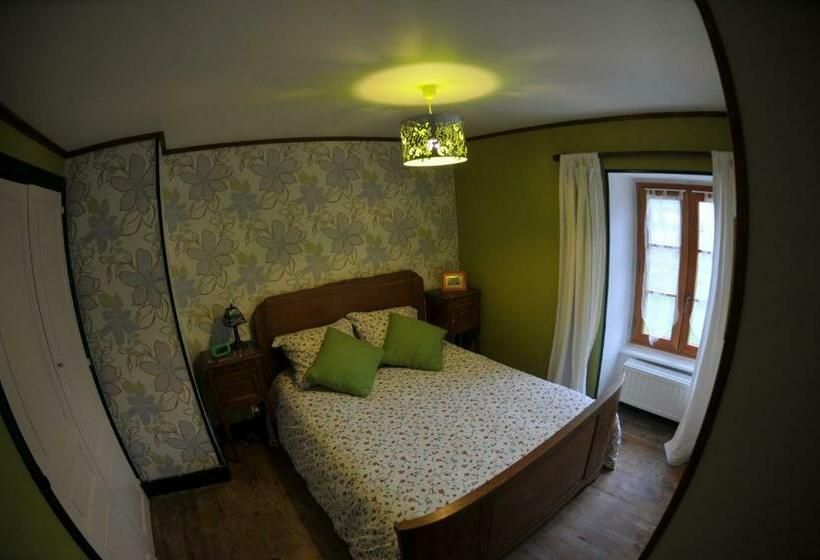 スタンダードトリプルルーム, Auberge De La Providence