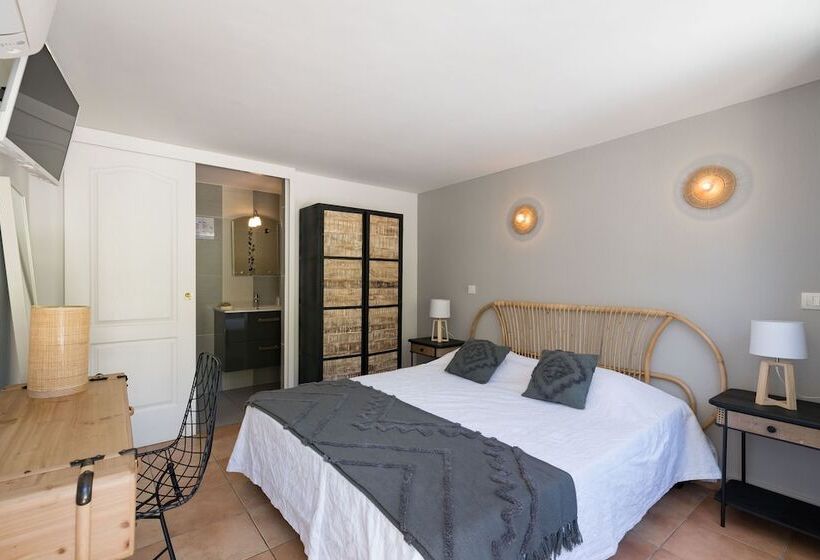 标准房带园景, Cap Riviera Hotel & Restaurant Saint Aygulf