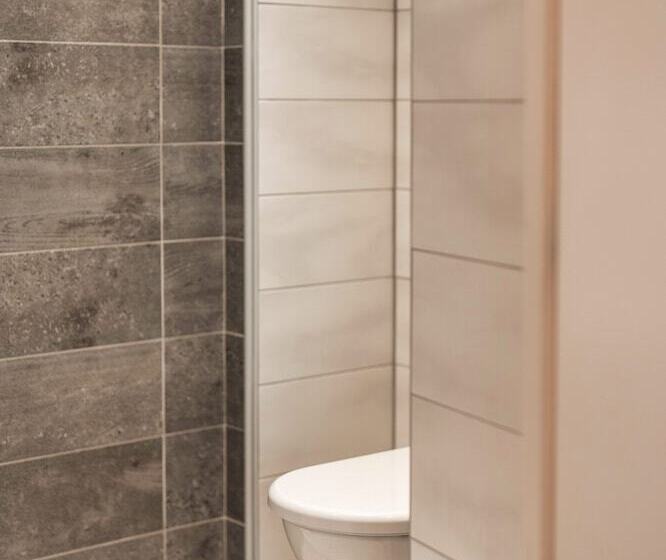 اتاق لوکس, Garlande Hôtel Avignon Centre