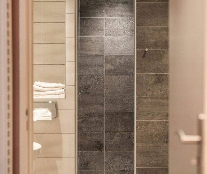 اتاق لوکس, Garlande Hôtel Avignon Centre