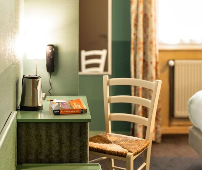 اتاق لوکس سه تخته, Garlande Hôtel Avignon Centre