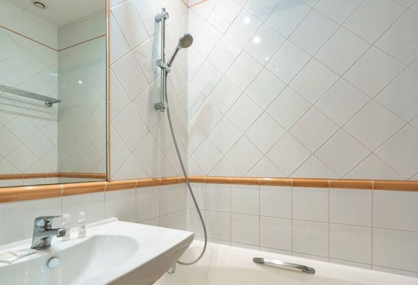 اتاق استاندارد, Garlande Hôtel Avignon Centre