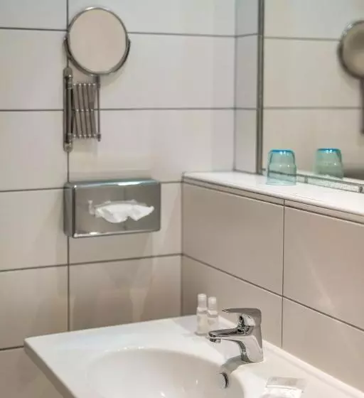 سوییت, Garlande Hôtel Avignon Centre
