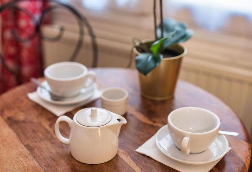 اتاق استاندارد, Garlande Hôtel Avignon Centre