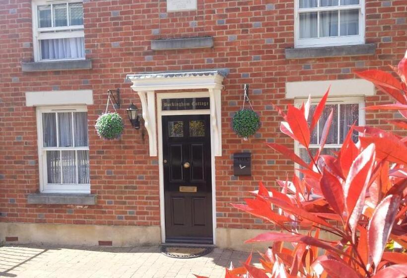 家庭间, Duke Of Buckingham