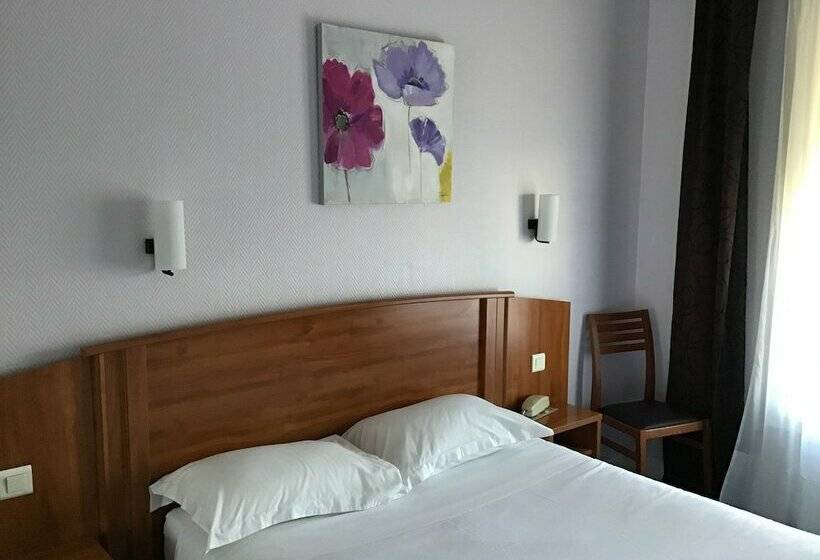 Номер Комфорт, Brit Hotel Europ Bergerac