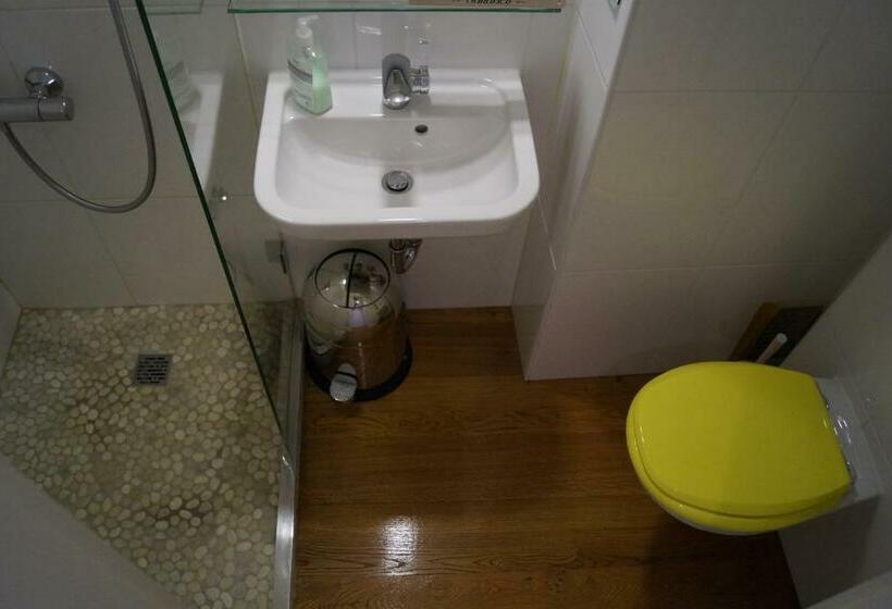 豪华单人间, Freiheit