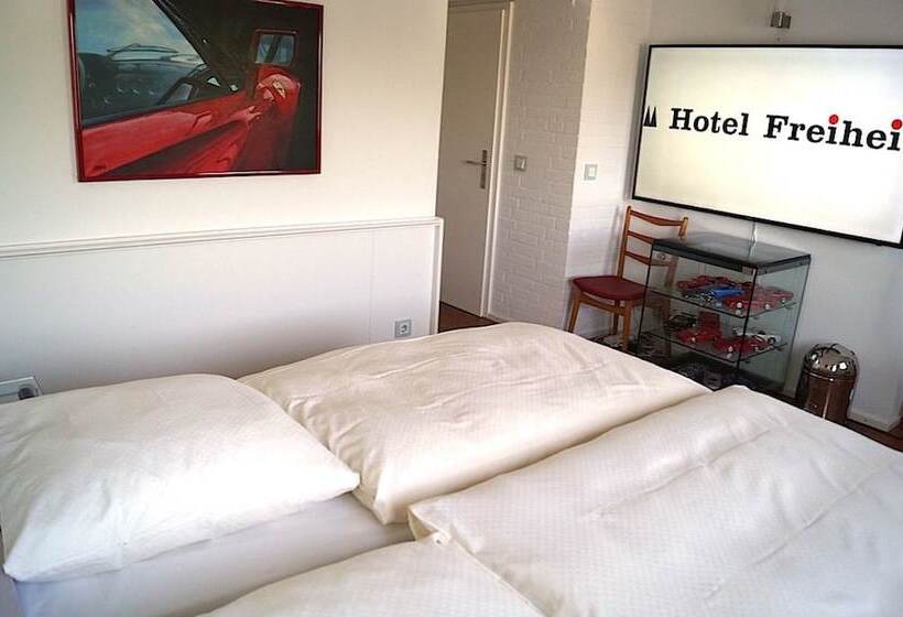 豪华房间, Freiheit