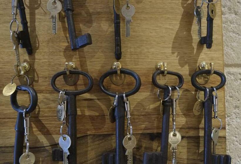 اتاق لوکس, Garlande Hôtel Avignon Centre