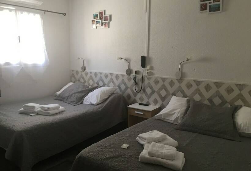 Четырехместный Номер Стандарт, Au Valery