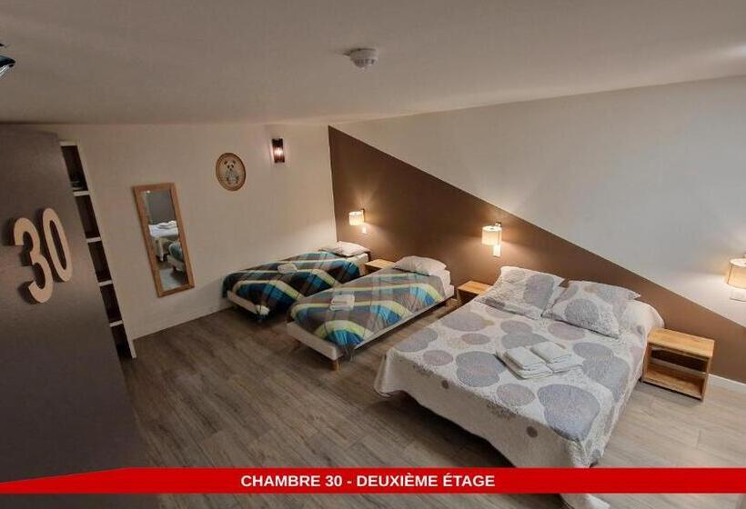 Четырехместный Номер Superior, Au Valery