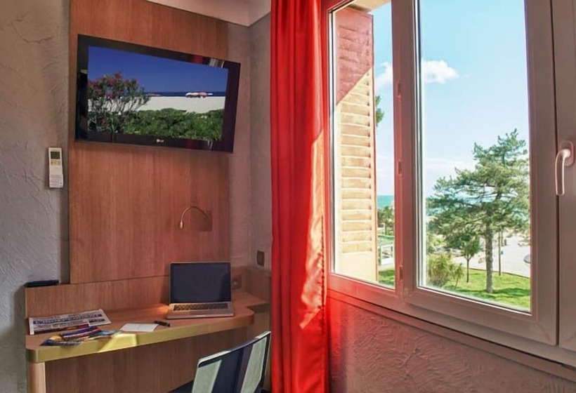 オーシャンビューのスーペリアトリプルルーム, Hôtel Beau Rivage