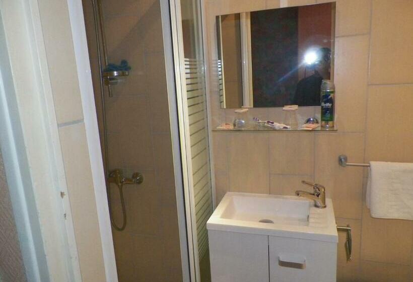 标准间, Hôtel Du Commerce