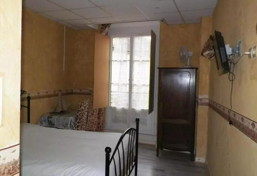 Standard-huone, Hôtel Du Commerce