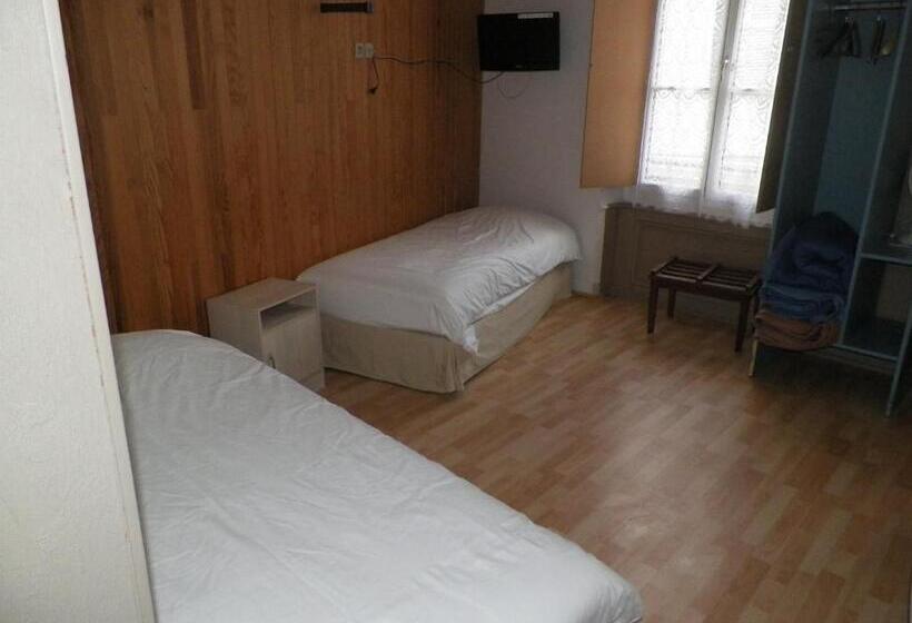 家庭间, Hôtel Du Commerce