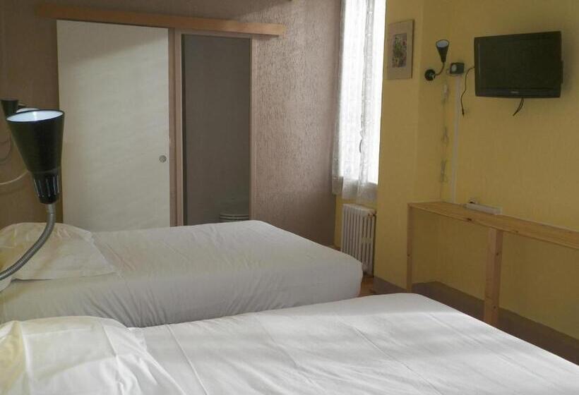 四人标准间, Hôtel Du Commerce