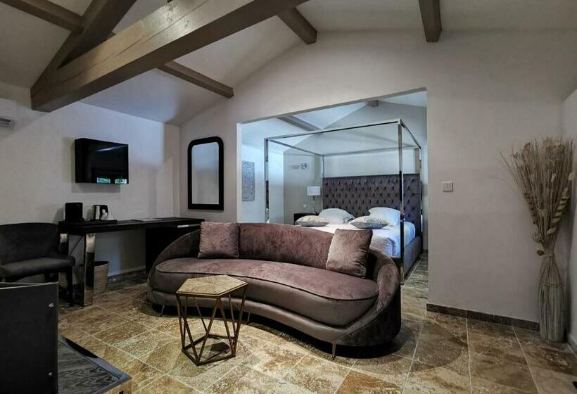 جناح مزود بحمام سباحة, La Villa Dune, Hôtel & Spa Nuxe