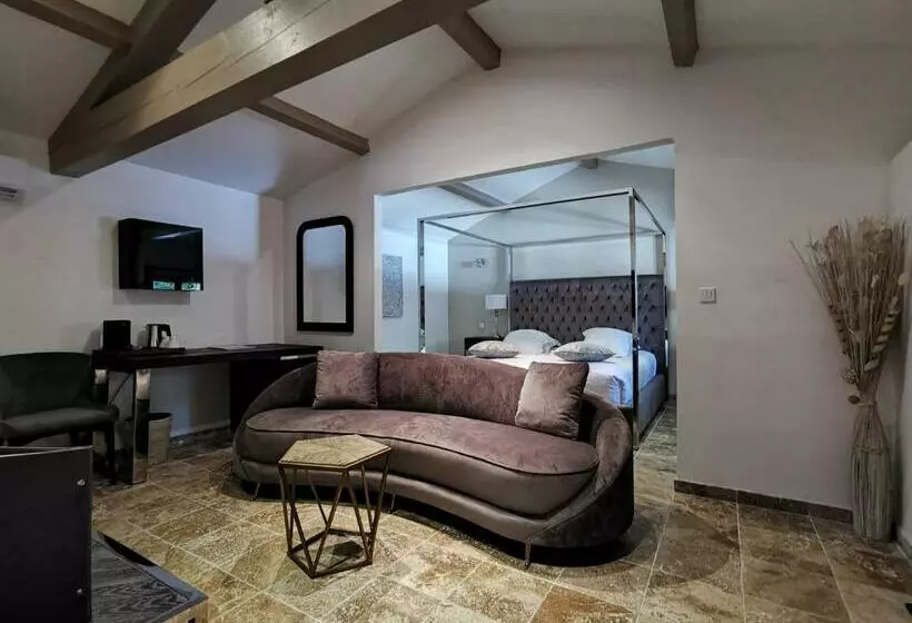 Suite with Pool, La Villa Dune, Hôtel & Spa Nuxe