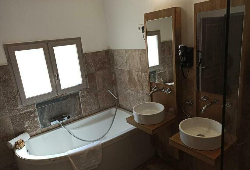 جناح مزود بحمام سباحة, La Villa Dune, Hôtel & Spa Nuxe