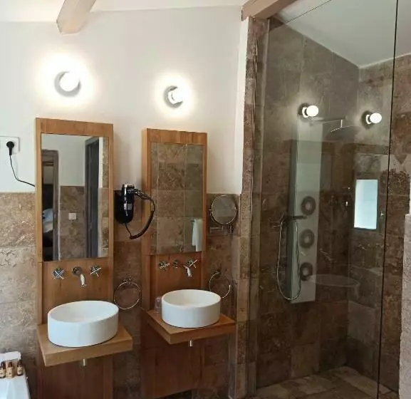 Suite with Pool, La Villa Dune, Hôtel & Spa Nuxe