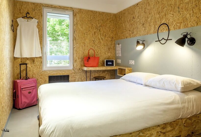 スーペリアールーム, Hôtel Moustache Lille   Seclin