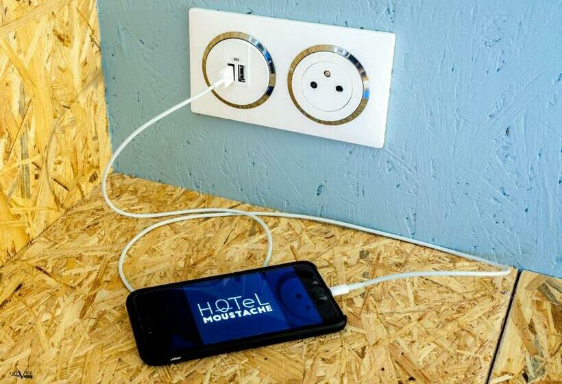 スーペリアールーム, Hôtel Moustache Lille   Seclin