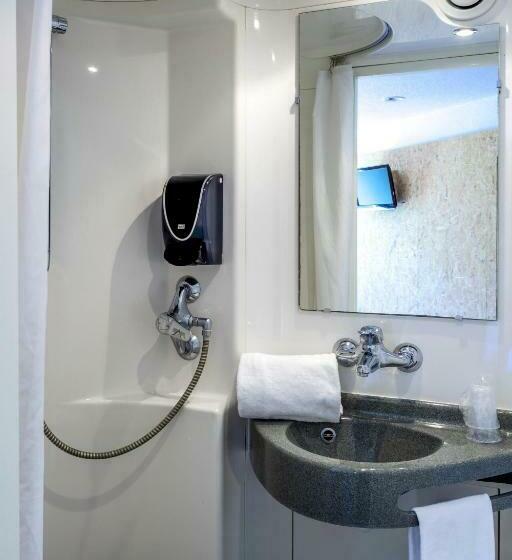 スーペリアファミリールーム, Hôtel Moustache Lille   Seclin