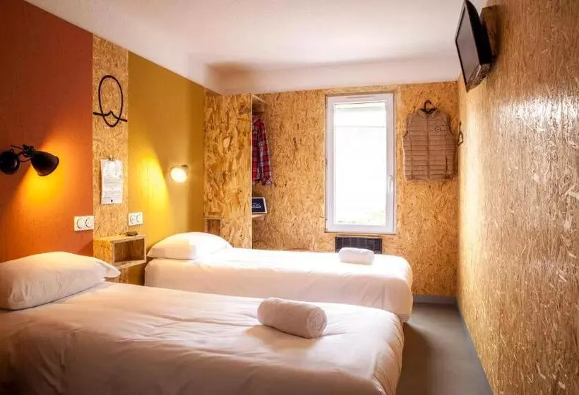 スーペリアールーム, Hôtel Moustache Lille Seclin