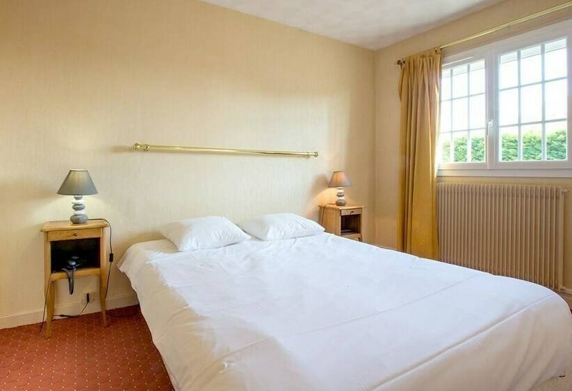 غرفة قياسية, La Gremelle