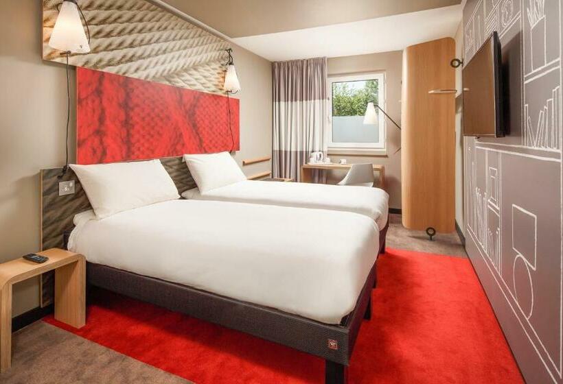 Номер Стандарт, Ibis Lille Centre Grand Palais