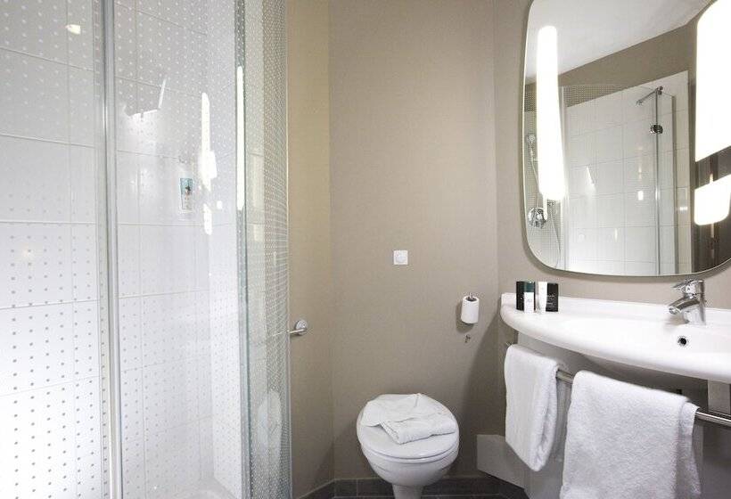Номер Стандарт, Ibis Lille Centre Grand Palais