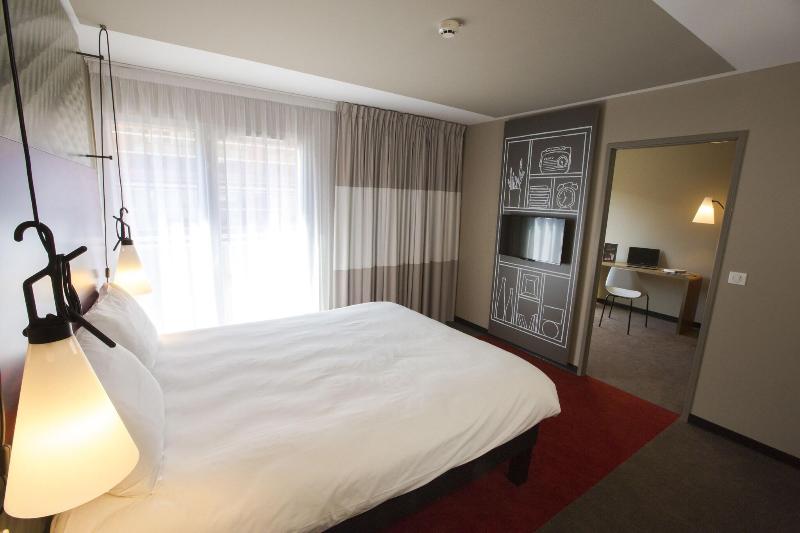 Номер Стандарт, Ibis Lille Centre Grand Palais