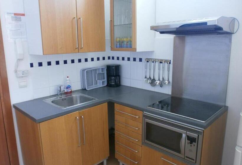 דירת חדר, La Bastide