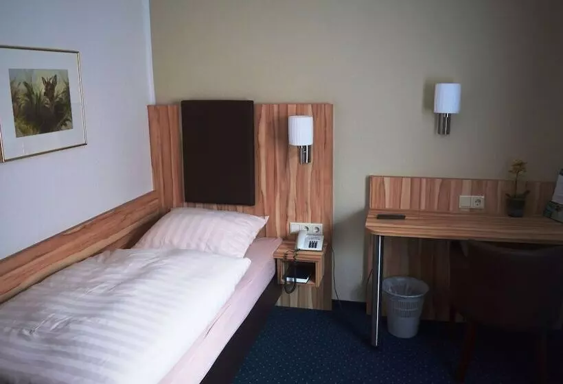 Standard Yhden Hengen Huone, Landgasthof Voltmer