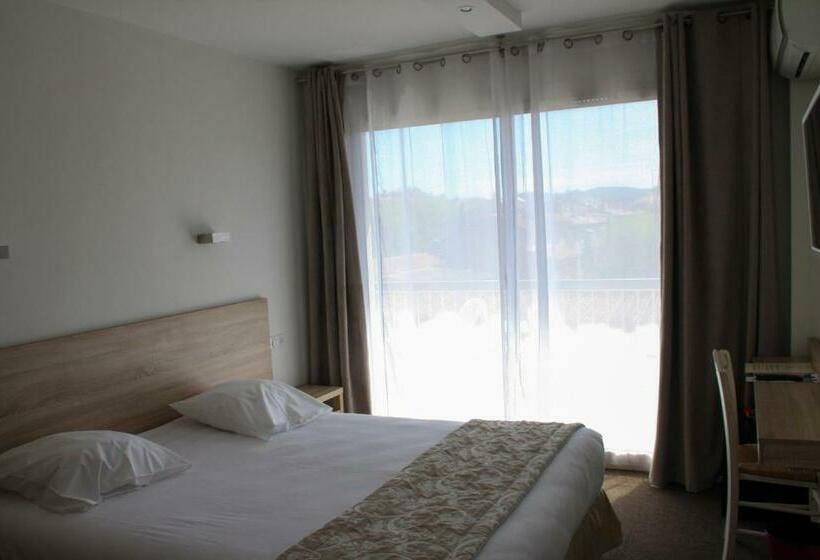 标准间内部标间, Le Concorde