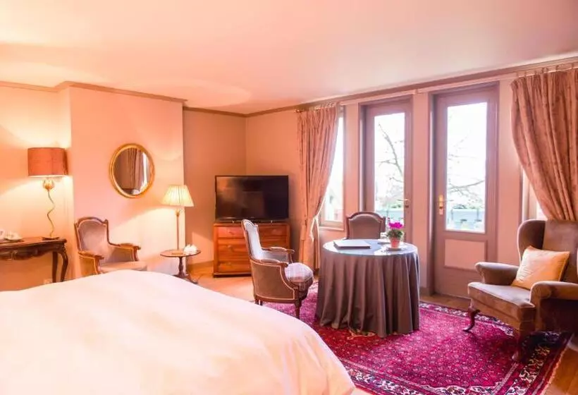 اتاق استاندارد با بالکن و چشم‌انداز دریا, Le Manoir Des Impressionnistes   Bord De Mer