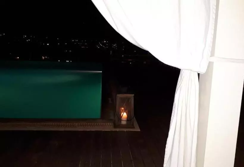 オーシャンビューデラックスルーム, Maryo Village