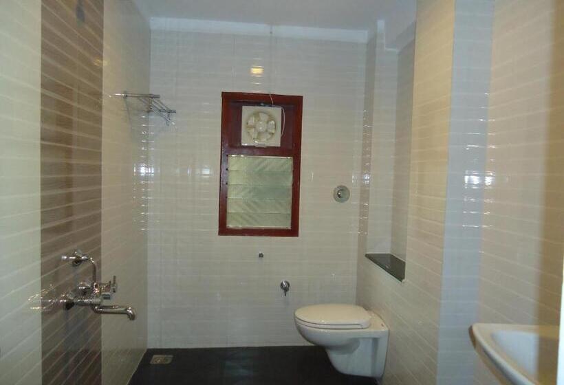 Quarto Deluxe, Pleasant Inn